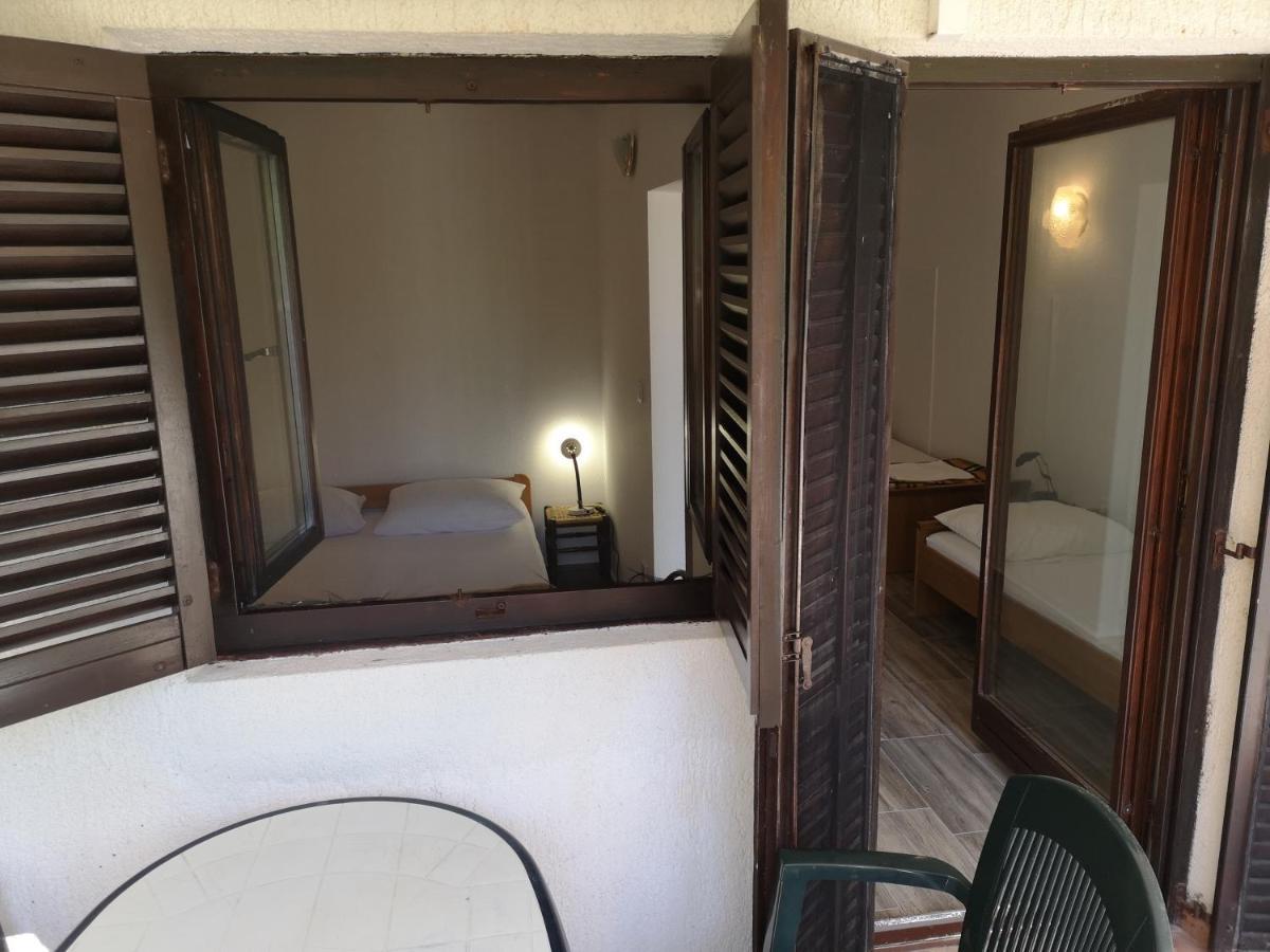 Apartments Mint Povljana - 50M From Sandy Beach Exterior foto